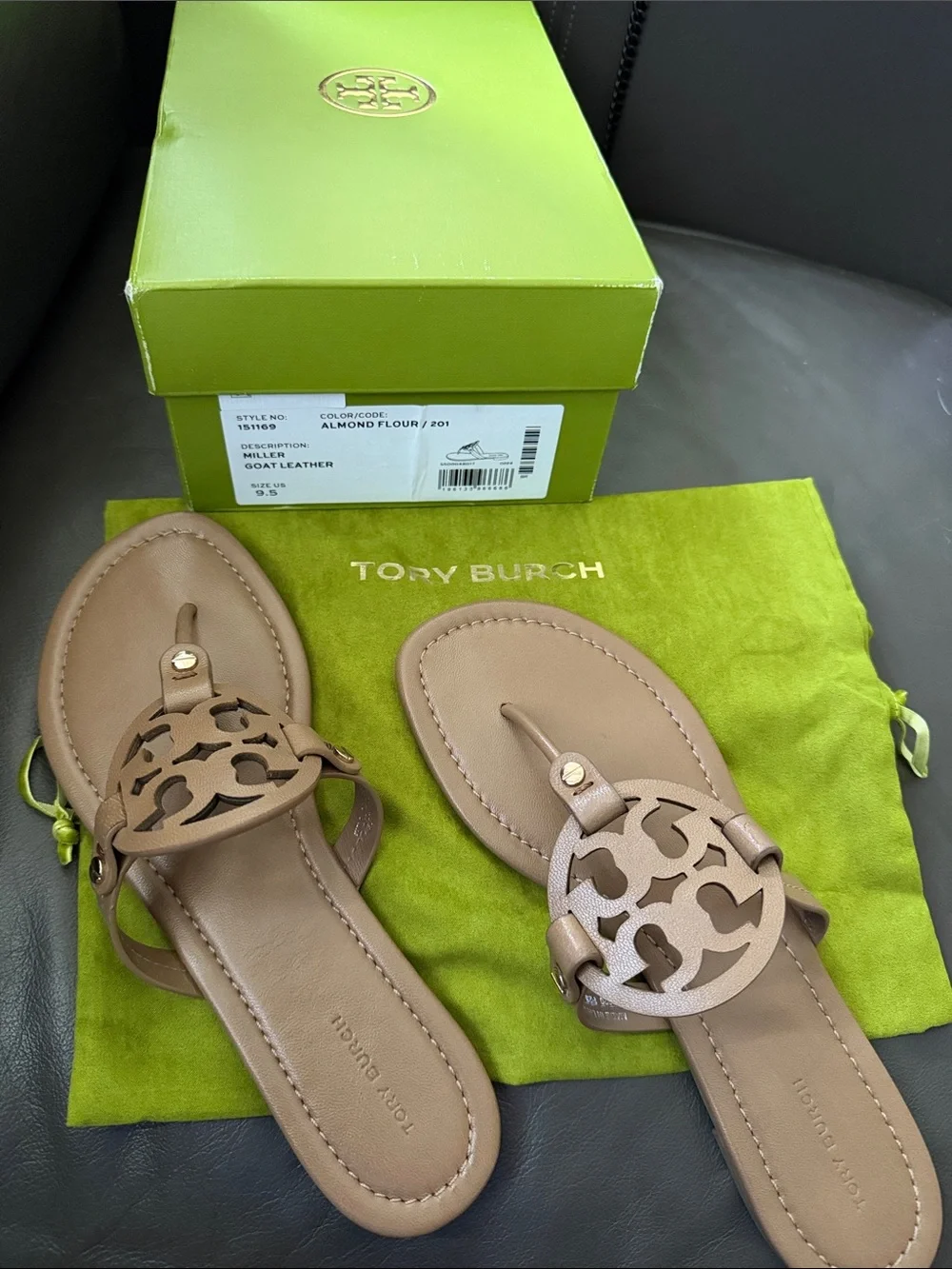 Tory Burch reposhing this